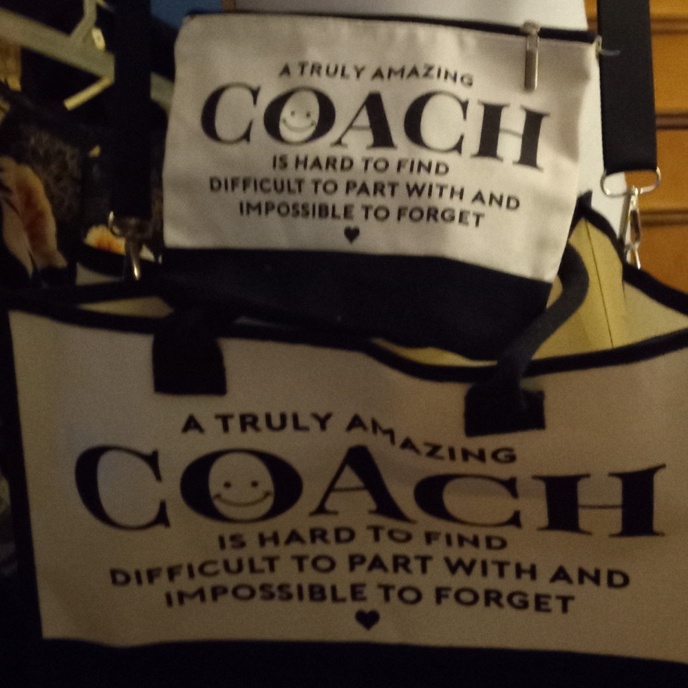 New,Coach monochrome text design canvas large tote & pouch,2 straps,vinyl lining